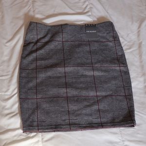 Plaid short pencil skirt